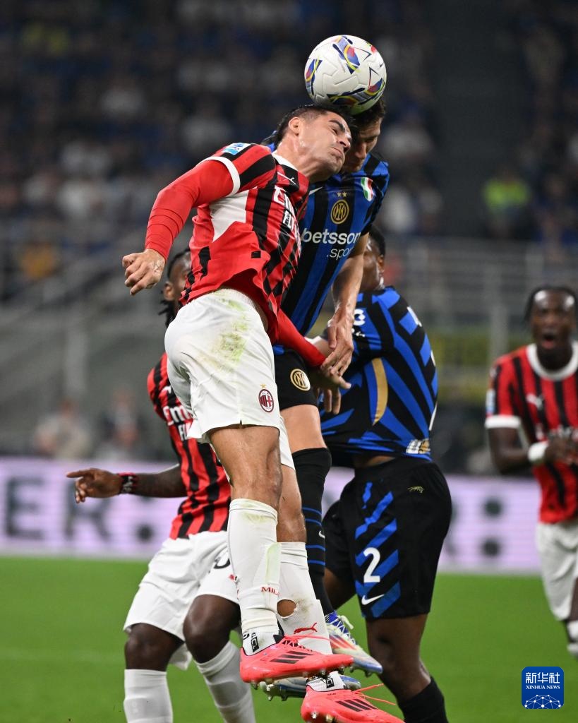 都体：尤文对洛博特卡感兴趣，但他更愿意接受来自国外的报价（都体：尤文有意洛博特卡，球员更倾向接受海外报价）