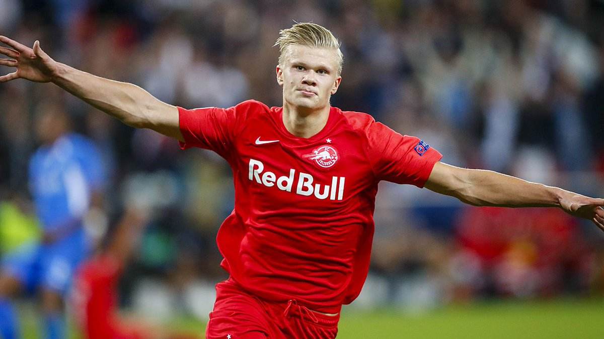 本赛季五大联赛球队欧冠积分：英超6队61分第1，意甲35分第2（欧冠本赛季五大联赛积分榜：英超6队合计61分居首，意甲35分次席）