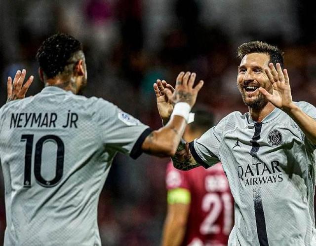 篮球篮网更新战术板，全队轮转更灵活（篮网优化战术体系，球队轮换更灵活）