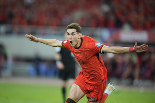 瓜帅：福登真正找回了最佳状态，今晚我们可以睡个好觉了（瓜帅：福登已重回巅峰，今晚终于能安心入睡）