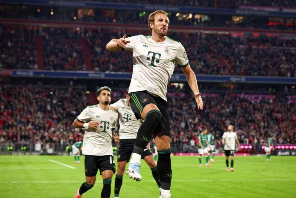 球场角力，美国和巴拉圭热身赛补时阶段发生大规模冲突（补时阶段爆发大规模冲突，美国与巴拉圭热身赛演变为场上对峙）