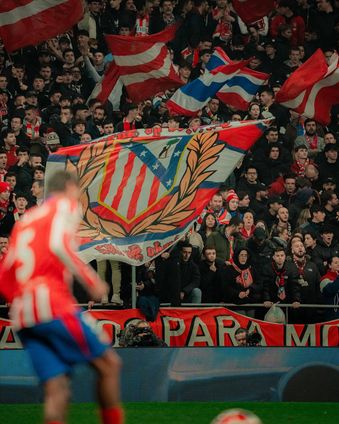 这次快攻完全是闪电速度（这次快攻疾如闪电）