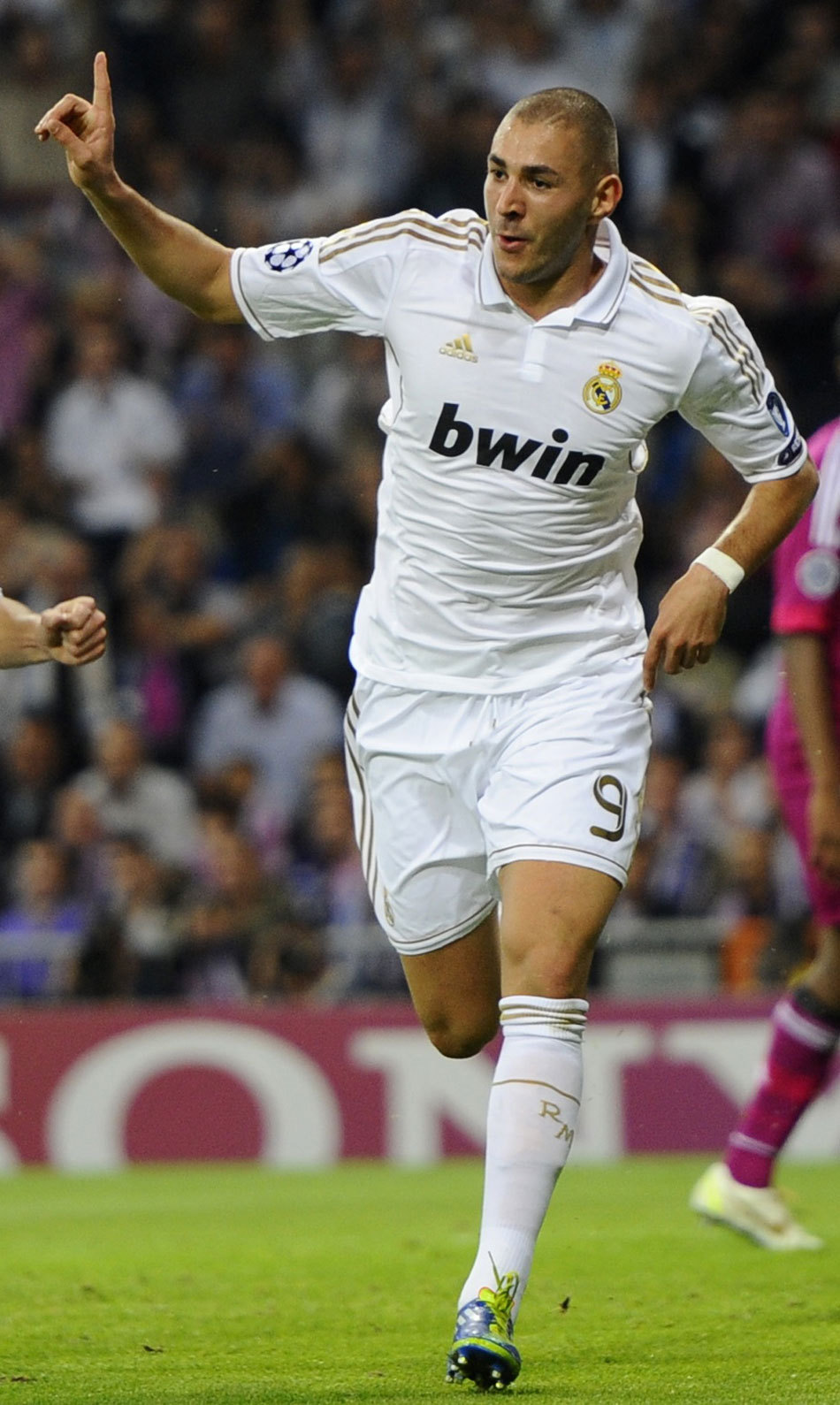 马雷斯卡：帕尔默在家里伤到了脚趾，本周和下周都踢不了了（马雷斯卡：帕尔默在家脚趾受伤，将缺席本周及下周的比赛）