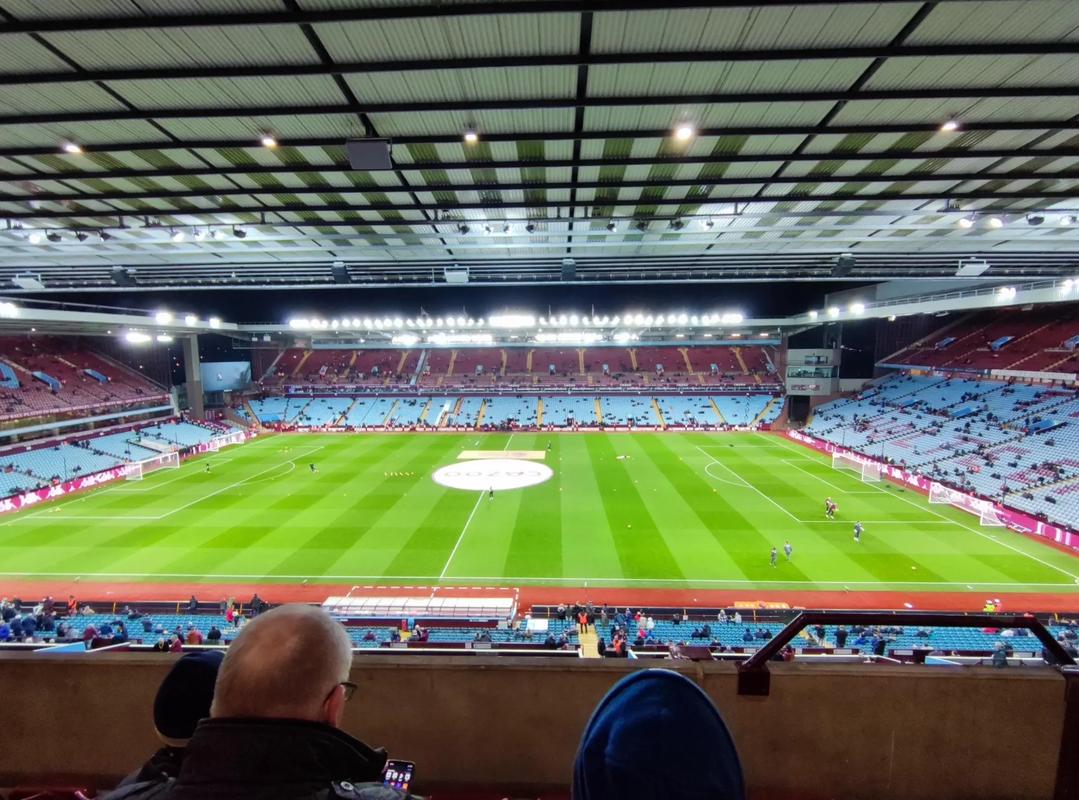 NBA精彩回放：湖人绝杀凯尔特人,（NBA集锦：湖人压哨绝杀凯尔特人）