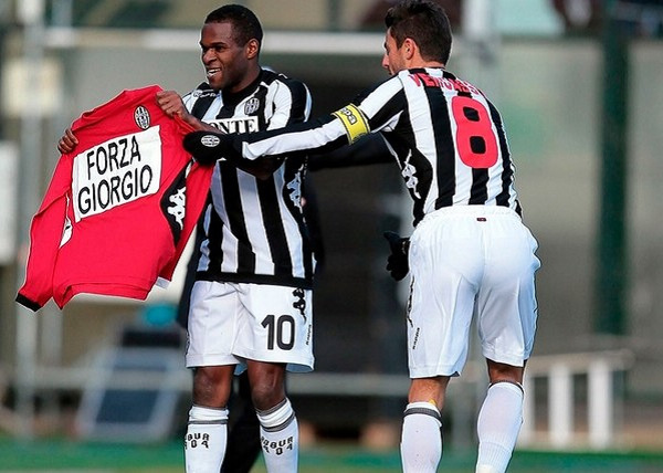 可圈可点！乔治三分7中4贡献赛季新高23分（乔治手感火热！三分7投4中砍下赛季新高23分）