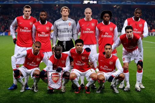 旗鼓相当！桑德兰击败纽卡后双方总战绩打平，各取54场胜利（势均力敌！桑德兰击退纽卡后历史交锋持平，双方各胜54场）