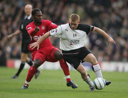 梅西达成400助攻成就，历史第一！（梅西完成第400次助攻，史上第一人！）